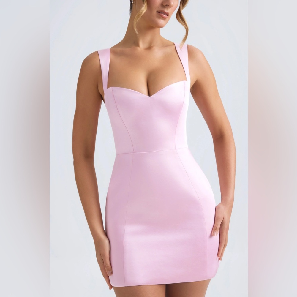 Sweetheart-Neck A-Line Mini Dress in Light Pink